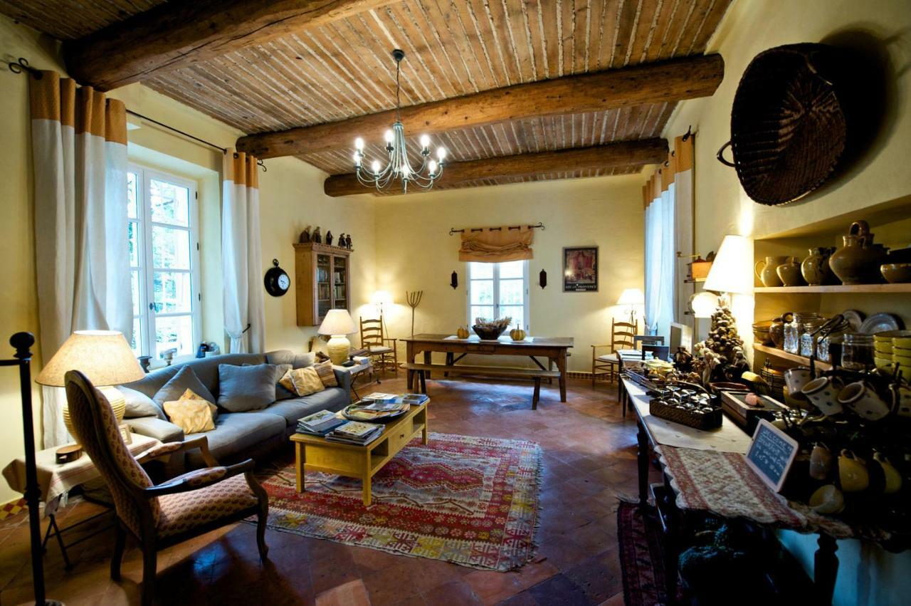 Le Clos Des Freres Gris Bed & Breakfast เอ็ก-ซอง-โพรวองซ์ ภายนอก รูปภาพ