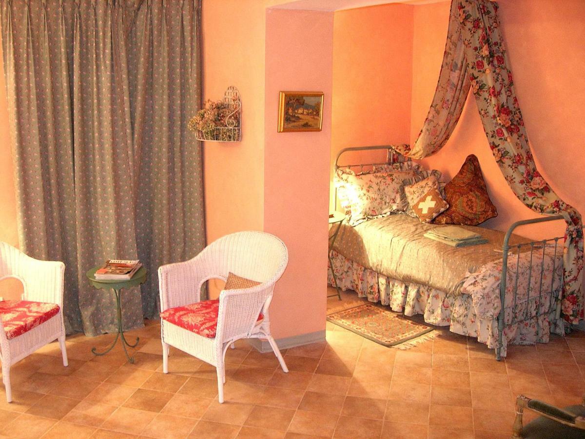 Le Clos Des Freres Gris Bed & Breakfast เอ็ก-ซอง-โพรวองซ์ ภายนอก รูปภาพ