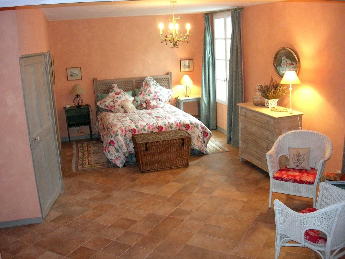 Le Clos Des Freres Gris Bed & Breakfast เอ็ก-ซอง-โพรวองซ์ ภายนอก รูปภาพ